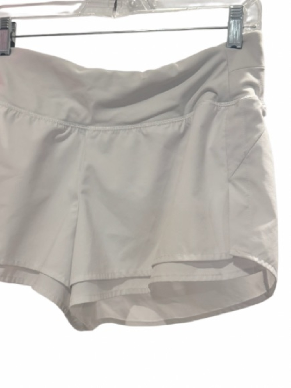 CALIA KICK IT UP white performance lined shorts women’s size MEDIUM